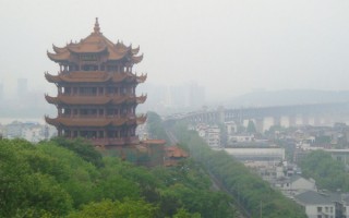 黄鹤楼位于哪里(岳阳楼位于哪里)