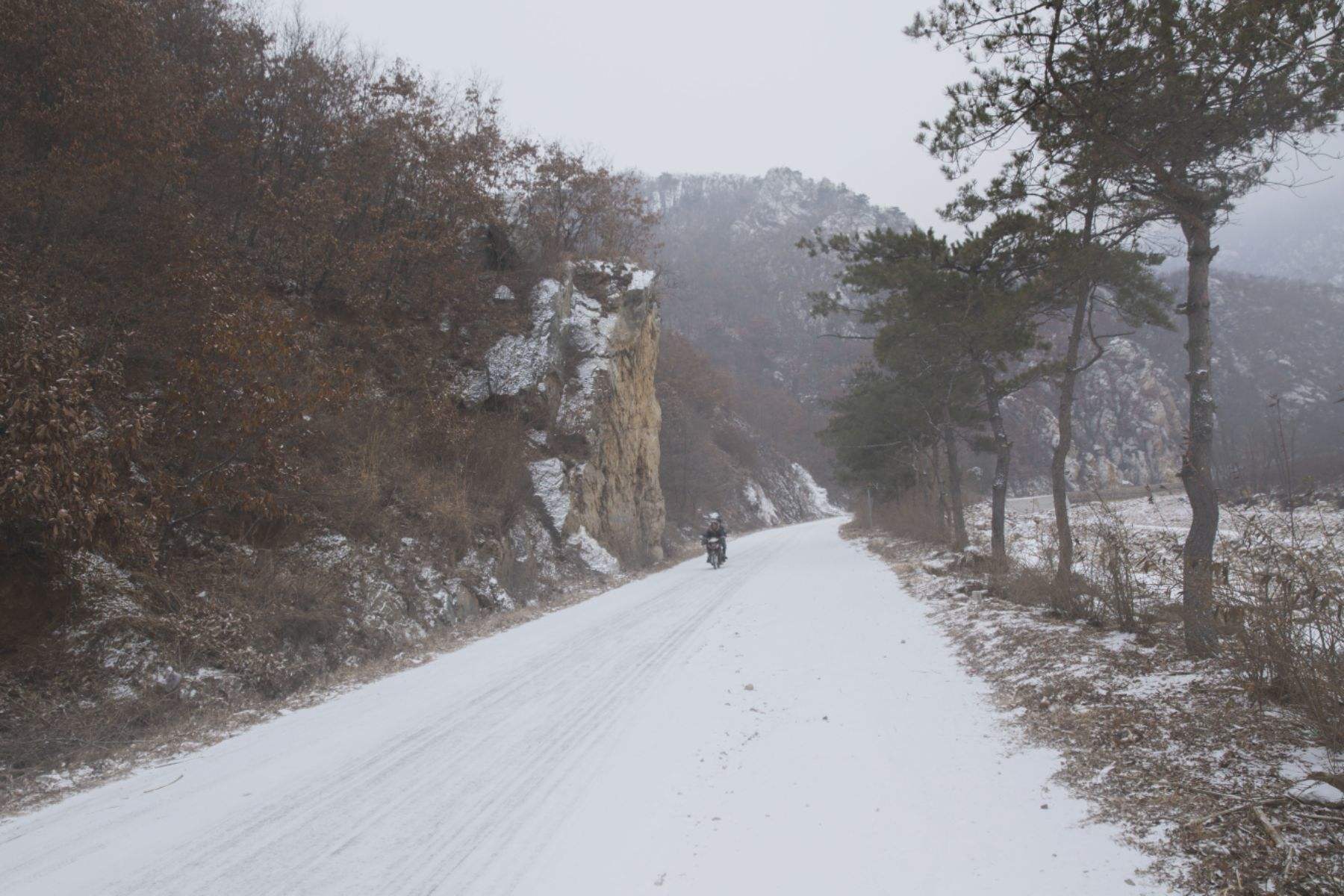 世界上最厚的雪(世界上最厚的雪地靴)-第2张图片-无双博客