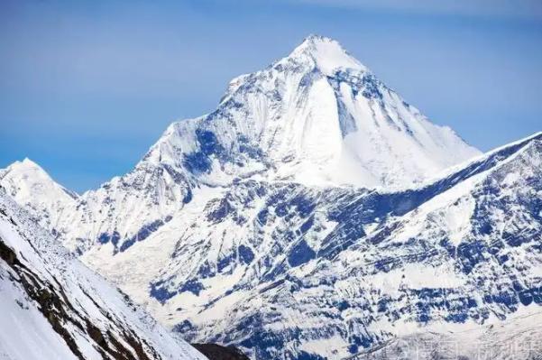 世界上最高大的山(世界上最高大的山峰)-第2张图片-无双博客